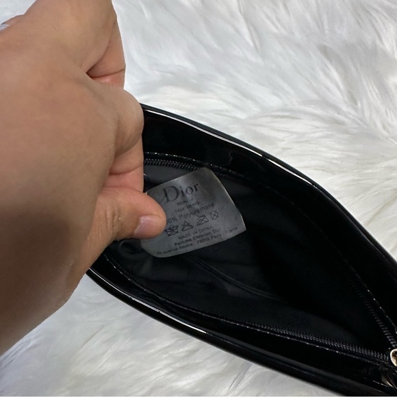 CHRISTIAN DIOR and GIVENCHY cosmetic pouch bundle - Picture 6 of 12